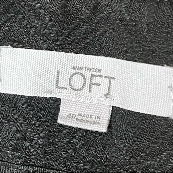 ANN TAYLOR LOFT BLACK SCALLOPED HEM TEXTURED SHORTS PREPPY GOTH CAPSULE BEACH 4 - Picture 7 of 9